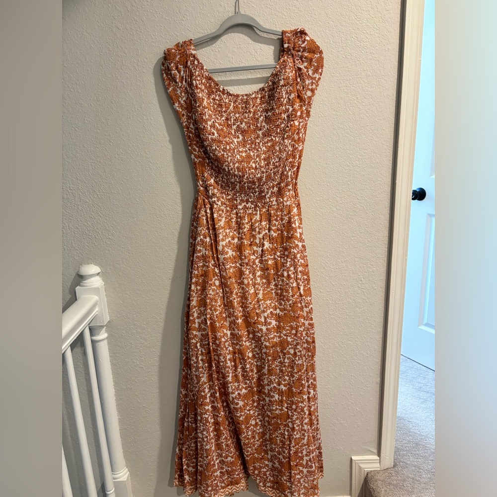 Free people maxi dress. Super cute for fall with open back!